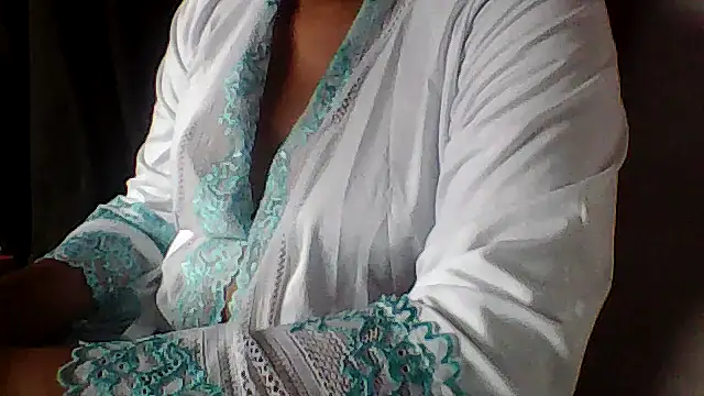 Sydneyputinha online show from 03-15-26, 09:44