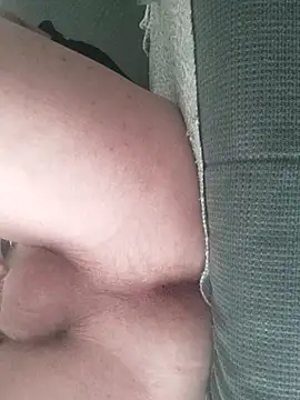 Snapshot of gui67675 chatting on 10-21-25, 09:30 gui67675 online show from 10-21-25, 09:30