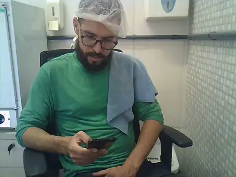 Snapshot of pdasgyn chatting on 05-21-26, 12:57 pdasgyn online show from 05-21-26, 12:57