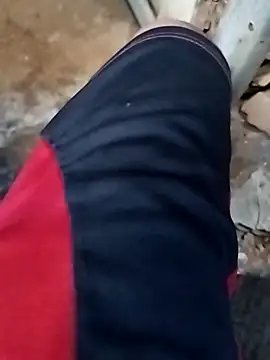 Snapshot of Fr1925 chatting on 11-12-25, 07:40 Fr1925 online show from 11-12-25, 07:40