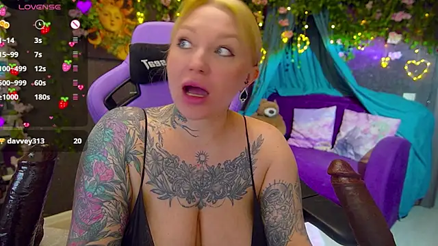 Snapshot of BlackedBarbie chatting on 06-07-26, 07:19 BlackedBarbie online show from 06-07-26, 07:19