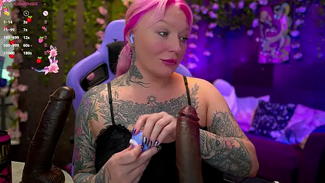 BlackedBarbie online show from 09-27-25, 01:17