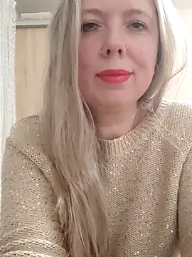 Irina3718 online show from 11-12-25, 04:22