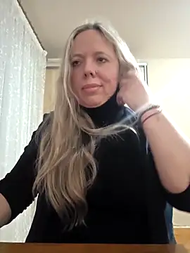 Snapshot of Irina3718 chatting on 02-04-26, 03:29 Irina3718 online show from 02-04-26, 03:29