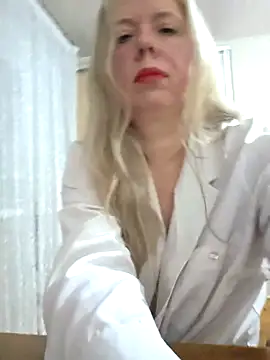 Snapshot of Irina3718 chatting on 02-08-26, 04:15 Irina3718 online show from 02-08-26, 04:15