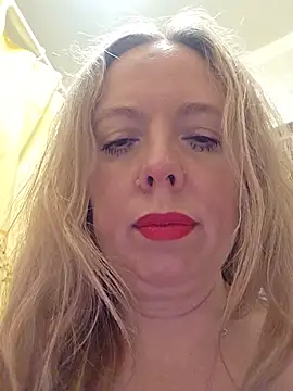 Irina3718 online show from 06-15-26, 06:29