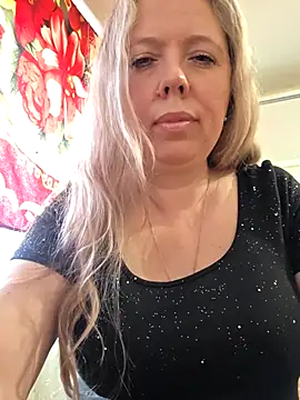 Irina3718 online show from 05-09-26, 11:24