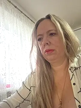 Irina3718 online show from 12-05-25, 10:36