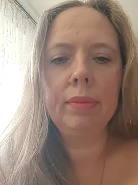 Snapshot of Irina3718 chatting on 10-19-25, 11:46 Irina3718 online show from 10-19-25, 11:46