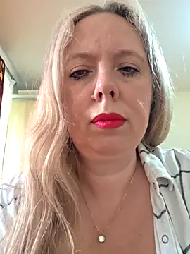 Irina3718 online show from 04-19-26, 12:39
