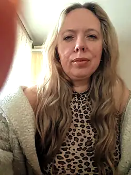 Irina3718 online show from 12-19-25, 10:50