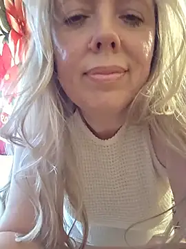 Irina3718 online show from 06-18-26, 03:17
