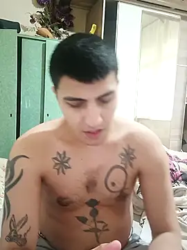 Snapshot of Kadir1320@xh chatting on 03-20-25, 02:53 Kadir1320xh online show from 03-20-25, 02:53