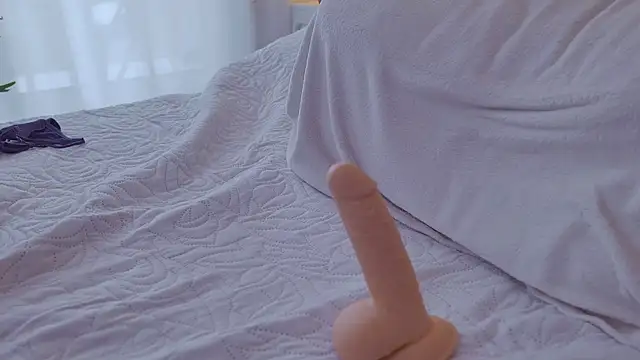 Snapshot of Eva_Roose chatting on 02-04-25, 09:49 Eva Roose online show from 02-04-25, 09:49