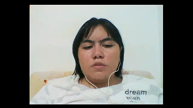 Snapshot of IrisMitchell_ chatting on 03-23-25, 06:37 IrisMitchell online show from 03-23-25, 06:37