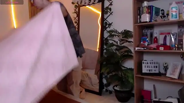 Soy mangx online show from 04-13-26, 07:01