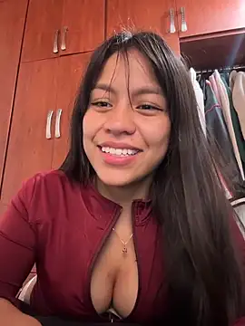 -Selene- online show from 05-17-26, 08:09