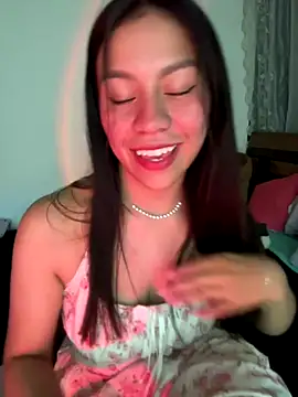 Snapshot of -Selene- chatting on 09-30-25, 12:49 -Selene- online show from 09-30-25, 12:49