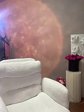 Baby-youyou online show from 03-18-25, 08:26