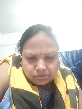 Snapshot of Arohi35 chatting on 03-10-25, 04:57 Arohi35 online show from 03-10-25, 04:57