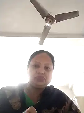 Snapshot of Arohi35 chatting on 03-22-25, 01:08 Arohi35 online show from 03-22-25, 01:08