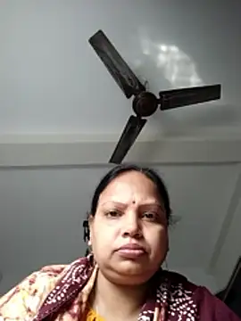 Snapshot of Arohi35 chatting on 02-04-26, 04:51 Arohi35 online show from 02-04-26, 04:51