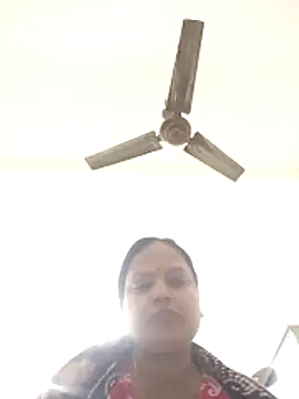 Snapshot of Arohi35 chatting on 02-08-26, 12:25 Arohi35 online show from 02-08-26, 12:25