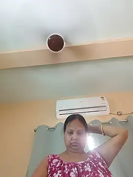 Snapshot of Arohi35 chatting on 06-07-26, 12:49 Arohi35 online show from 06-07-26, 12:49