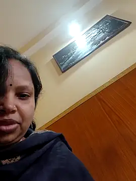 Snapshot of Arohi35 chatting on 03-03-26, 03:35 Arohi35 online show from 03-03-26, 03:35