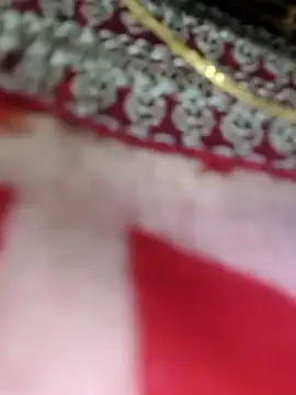 Snapshot of Arohi35 chatting on 03-02-26, 02:01 Arohi35 online show from 03-02-26, 02:01