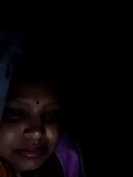 Snapshot of Arohi35 chatting on 02-14-26, 05:24 Arohi35 online show from 02-14-26, 05:24