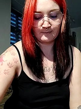 TiffiChantiT2 online show from 01-14-26, 07:12