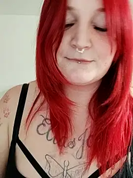 TiffiChantiT2 online show from 03-11-25, 03:12