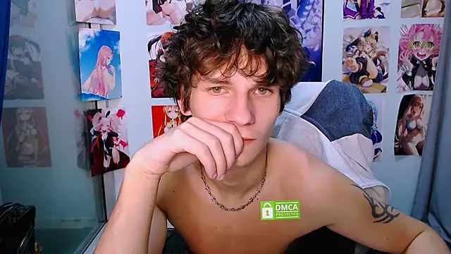 Snapshot of den_rich1 chatting on 03-19-25, 01:43 den rich1 online show from 03-19-25, 01:43