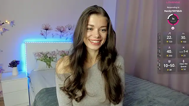 Eva McCoy online show from 10-03-25, 08:05