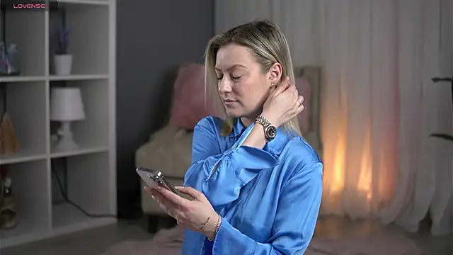 AnnastasiaMills online show from 04-03-26, 08:04