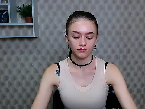 LanaTey online show from 11-07-25, 10:09