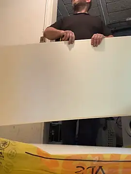 Snapshot of billybib83 chatting on 10-24-25, 04:28 billybib83 online show from 10-24-25, 04:28