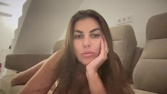 AngelinaMeov online show from 09-10-25, 10:09