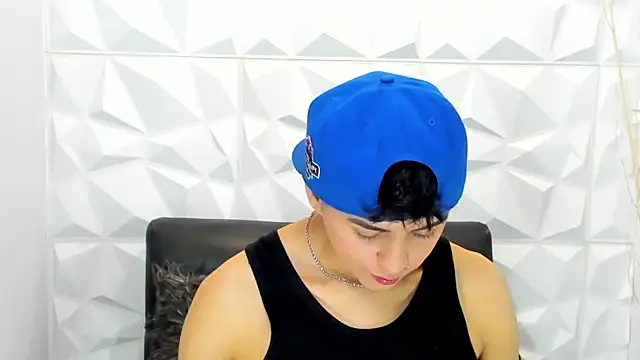 Sam Daves online show from 11-07-25, 01:37