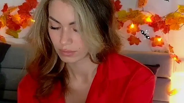 SweetDarling7 online show from 10-27-25, 11:33