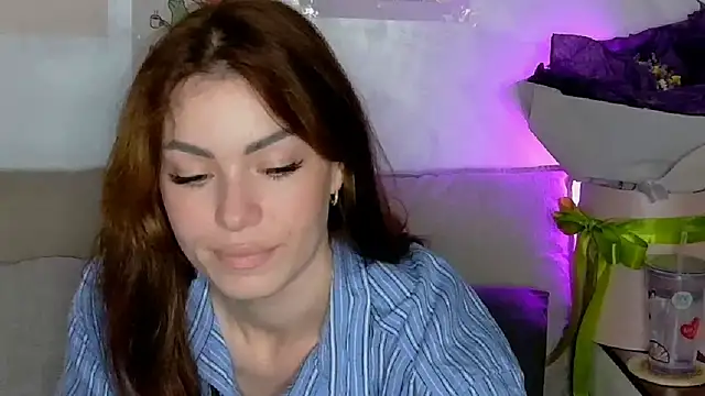 SweetDarling7 online show from 04-21-26, 05:52