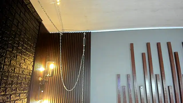 Snapshot of alice_rous21 chatting on 05-16-26, 01:43 alice rous21 online show from 05-16-26, 01:43