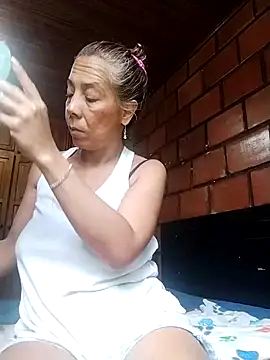 Lady Lolla11 online show from 12-16-25, 04:22