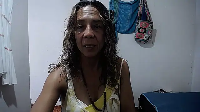 Lady Lolla11 online show from 08-09-26, 07:20