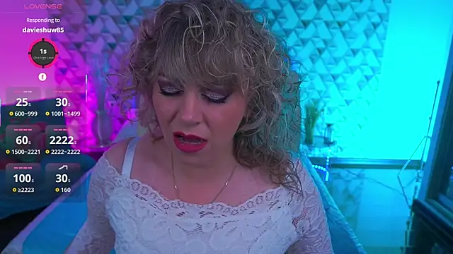 CandyLadyyy online show from 06-13-26, 08:40