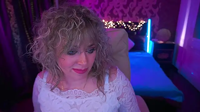 CandyLadyyy online show from 04-04-26, 10:38