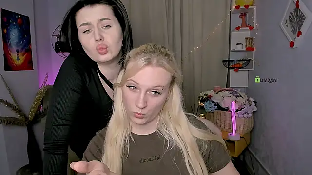 madam uliis online show from 02-24-26, 06:20