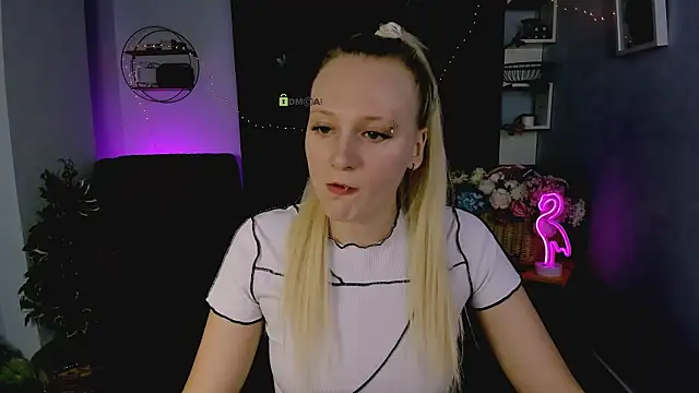 madam uliis online show from 11-28-25, 01:33