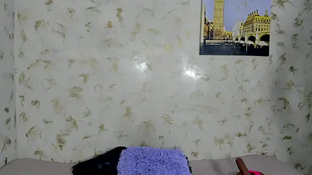 Snapshot of Dani_Montoya chatting on 03-12-25, 07:47 Dani Montoya online show from 03-12-25, 07:47